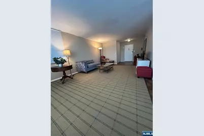 2150 Center 6F #6F, Fort Lee, NJ 07024 - Photo 13