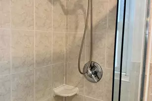 2205D Center Ave D, Fort Lee, NJ 07024 - Photo 11