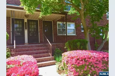 2205D Center Avenue D #D, Fort Lee, NJ 07024 - Photo 1