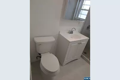 205 Bergen Turnpike 2E #2E, Ridgefield Park, NJ 07066 - Photo 5