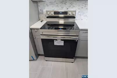 205 Bergen Turnpike 2E #2E, Ridgefield Park, NJ 07066 - Photo 3