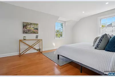 12 Meadowbrook Road, Millburn, NJ 07078 - Photo 23