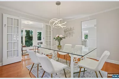 12 Meadowbrook Road, Millburn, NJ 07078 - Photo 9