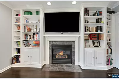 288 Schley Place, Teaneck Township, NJ 07666 - Photo 7