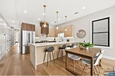 146 Sherman Avenue 2 #2, Jersey City, NJ 07307 - Photo 11