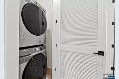 146 Sherman Avenue 2 #2, Jersey City, NJ 07307 - Photo 25