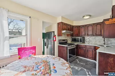 84 Richmond Street, Lodi, NJ 07644 - Photo 5