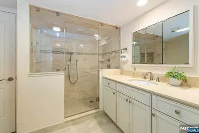 10 Smith Manor Boulevard 815 #815, West Orange Township, NJ 07052 - Photo 43