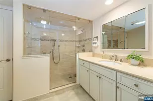 10 Smith Manor Blvd 815, West Orange Township, NJ 07052 - Photo 43