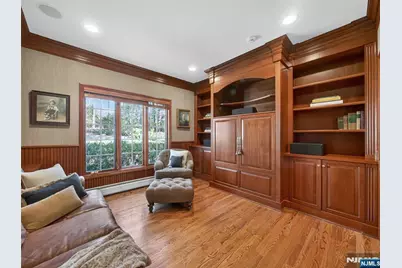 70 Hummingbird Court, Wyckoff Township, NJ 07481 - Photo 11