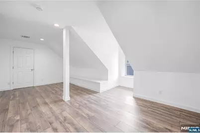 99 Van Winkle Avenue 2 #2, Clifton, NJ 07011 - Photo 17