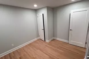 86 N Walnut St, Ridgewood, NJ 07450 - Photo 13