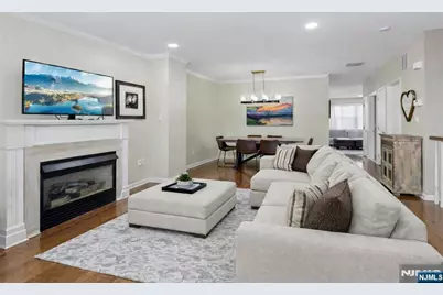 273 Roslyn Court 273 #273, West New York, NJ 07093 - Photo 5