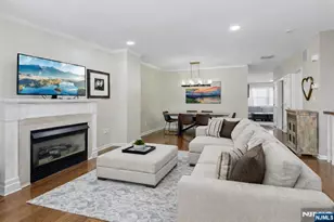 273 Roslyn Ct 273, West New York, NJ 07093 - Photo 5