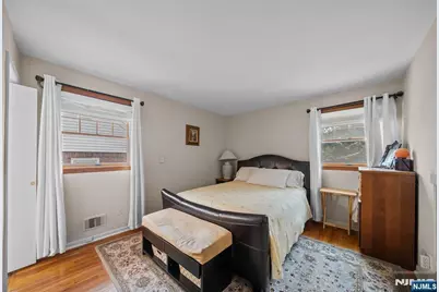 784 Cherry Street, New Milford, NJ 07646 - Photo 19