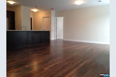 40 Russell Avenue 201 #201, Old Tappan, NJ 07675 - Photo 3