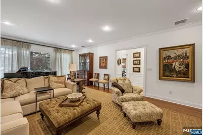 122 Brewster Road, Wyckoff Township, NJ 07481 - Photo 19