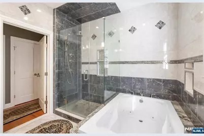 7 Bailey Avenue 1 #1, Bloomingdale, NJ 07403 - Photo 33