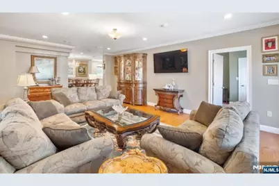 7 Bailey Avenue 1 #1, Bloomingdale, NJ 07403 - Photo 11