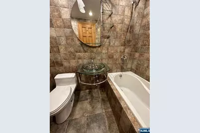 515 Anderson Avenue 5C #5C, Cliffside Park, NJ 07010 - Photo 7