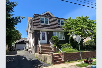 709 Kingsland Avenue, Ridgefield, NJ 07657 - Photo 1
