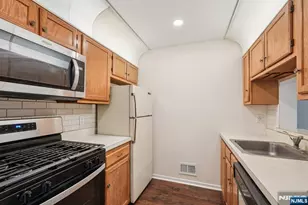 1294 Hibiscus Ct, Mahwah, NJ 07430 - Photo 15