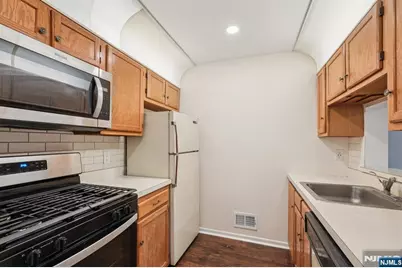 1294 Hibiscus Court, Mahwah, NJ 07430 - Photo 13