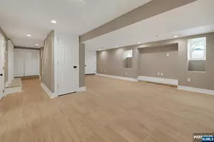 49 Park Ave 1, Madison, NJ 07940 - Photo 9