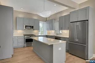 49 Park Ave 1, Madison, NJ 07940 - Photo 5