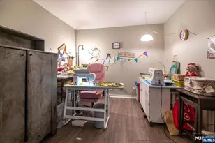 51 Beacon Hill Road E, West Milford, NJ 07480 - Photo 11