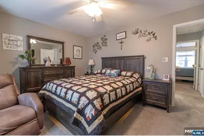 51 Beacon Hill Road E #E, West Milford, NJ 07480 - Photo 17