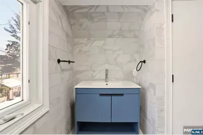 403 Lawnridge Road, Orange, NJ 07050 - Photo 37