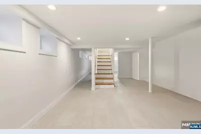 403 Lawnridge Road, Orange, NJ 07050 - Photo 21