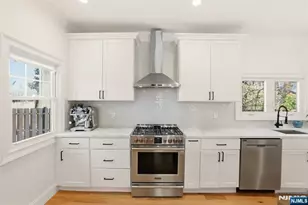 403 Lawn Ridge Rd, Orange, NJ 07050 - Photo 15