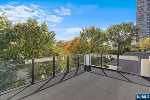 780 Edgewood Ln B, Cliffside Park, NJ 07010 - Photo 9