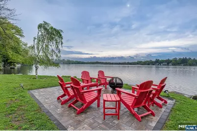 121 Bearfort Road, West Milford, NJ 07480 - Photo 19