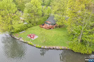 121 Bearfort Rd, West Milford, NJ 07480 - Photo 13