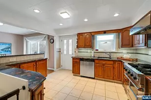 48 Deerfield Rd, Wayne, NJ 07470 - Photo 11