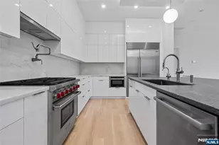 620 Bloomfield Ave Ph-B, Bloomfield, NJ 07003 - Photo 3