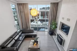 760 Undercliff, Edgewater, NJ 07020 - Photo 17