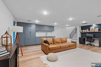 10 Bright Street 1 #1, Jersey City, NJ 07302 - Photo 33