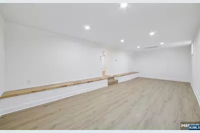 6 Colony, North Caldwell, NJ 07006 - Photo 35