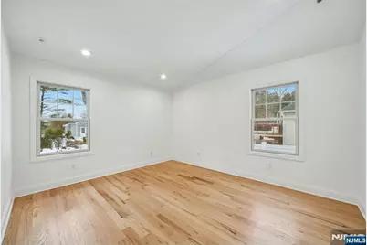 6 Colony, North Caldwell, NJ 07006 - Photo 17