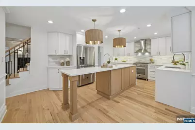 6 Colony, North Caldwell, NJ 07006 - Photo 11