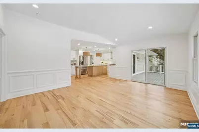 6 Colony, North Caldwell, NJ 07006 - Photo 15