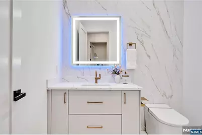 17 Belvedere Drive, Livingston, NJ 07039 - Photo 9