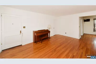 50 S 1st Street 3A #3A, Bergenfield, NJ 07621 - Photo 7