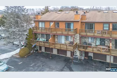 16 Brookside Heights 16G #16G, Wanaque, NJ 07465 - Photo 27