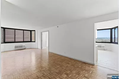 326 Prospect Avenue 6E #6E, Hackensack, NJ 07601 - Photo 7