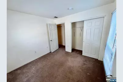 1142 Stafford Street, Mahwah, NJ 07430 - Photo 15